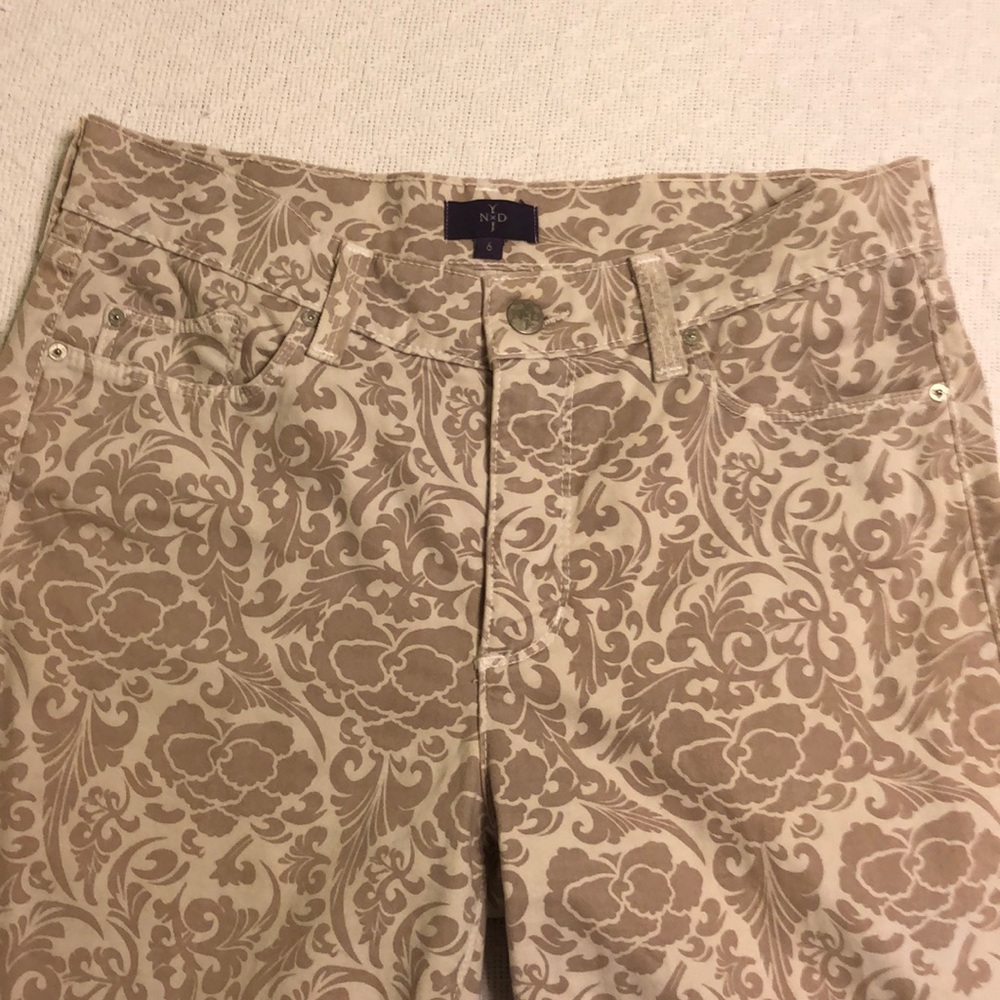 LIKE NEW NYDJ Alisha Slim Ankle Primrose Pants - Picture 5 of 8